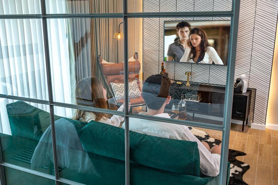 Mina'S Suites - קיסריה Extérieur photo