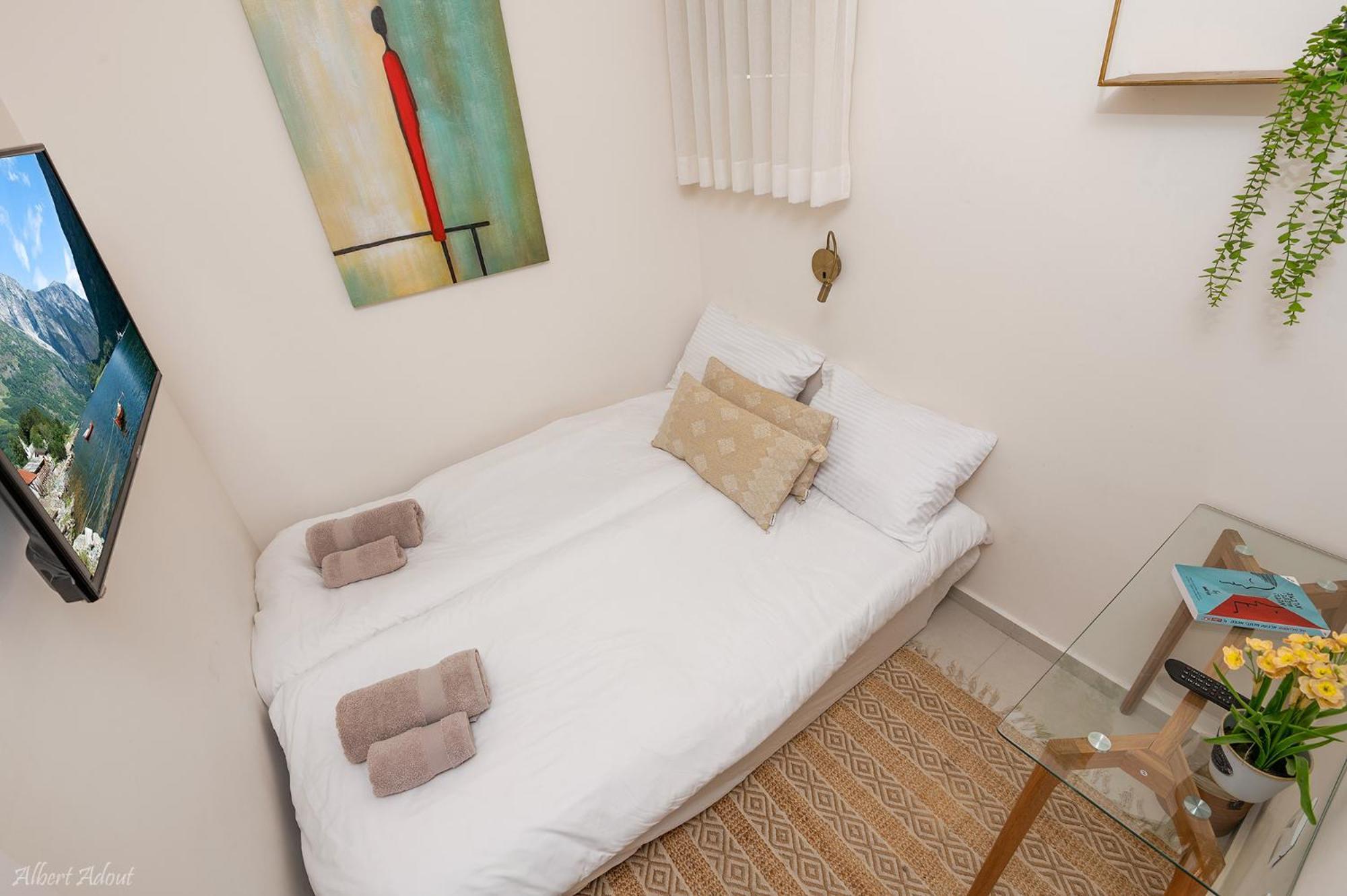 Mina'S Suites - קיסריה Extérieur photo