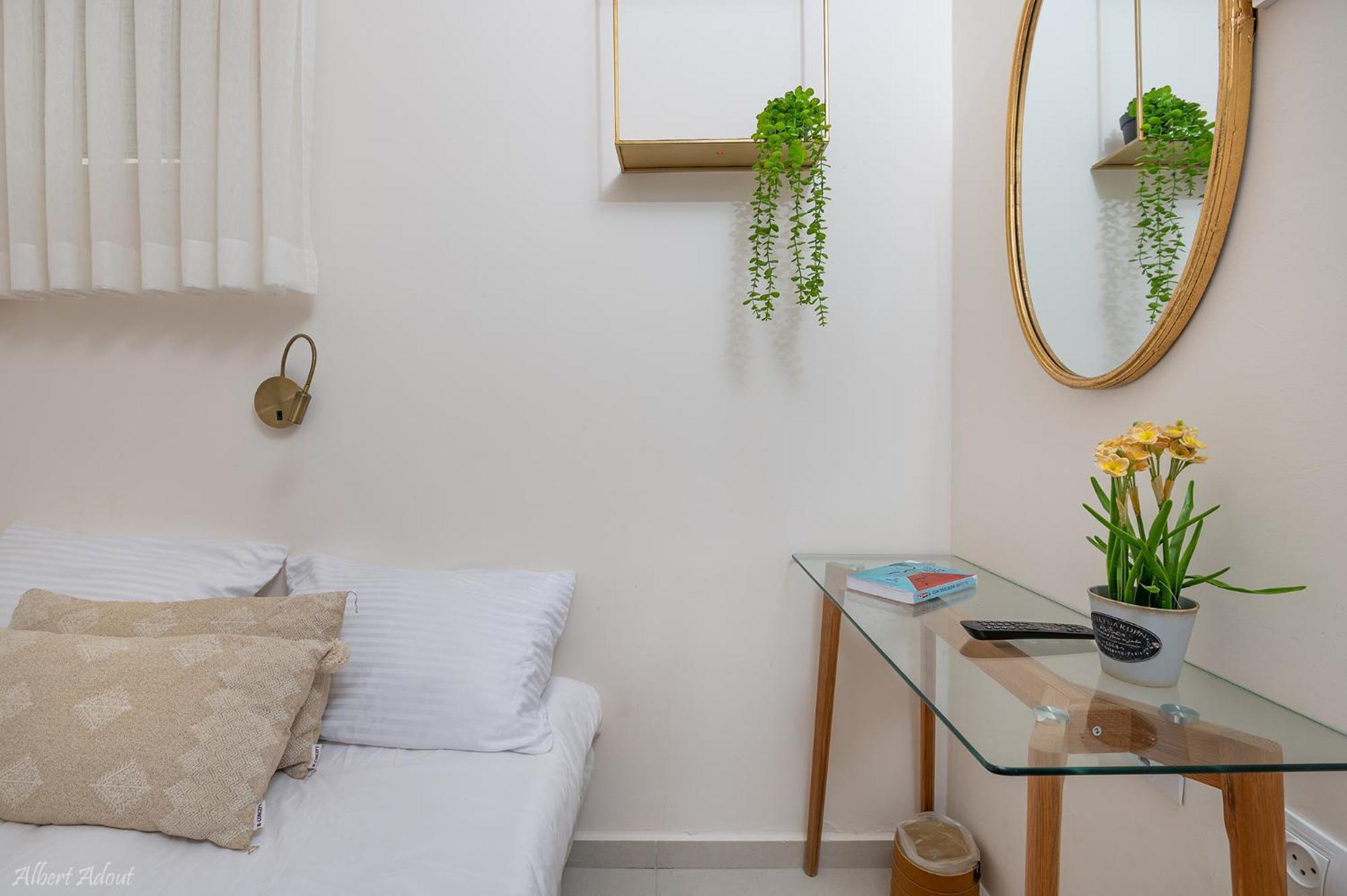 Mina'S Suites - קיסריה Extérieur photo